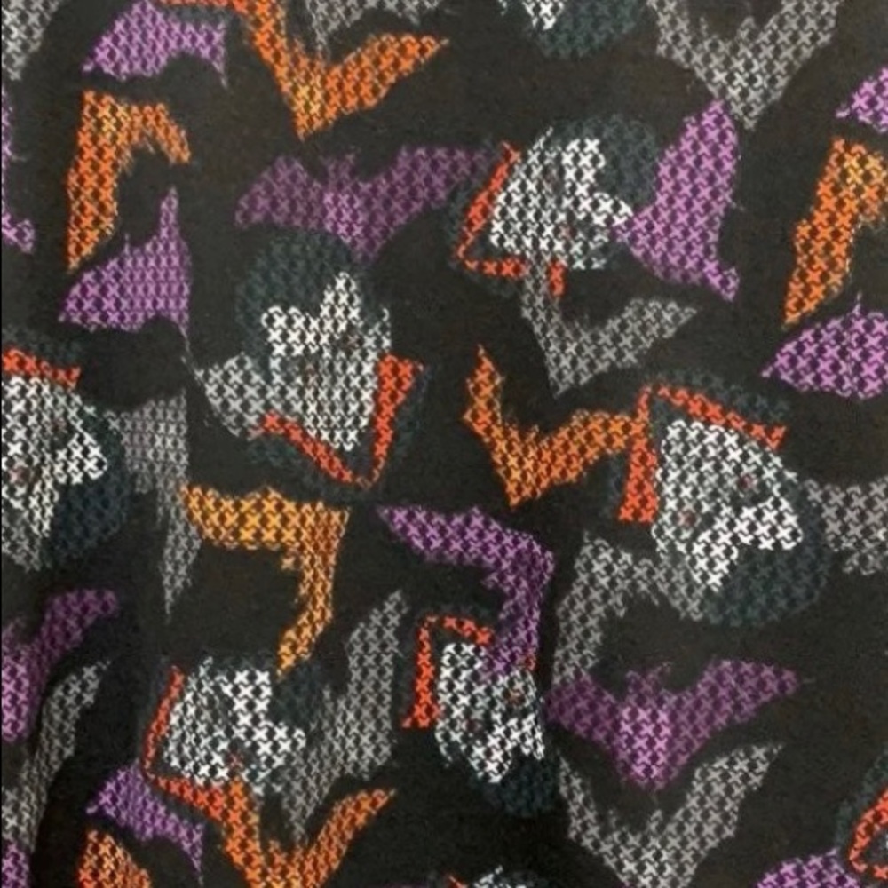 Lularoe Dracula Randy, NWOT - Picture 3 of 3